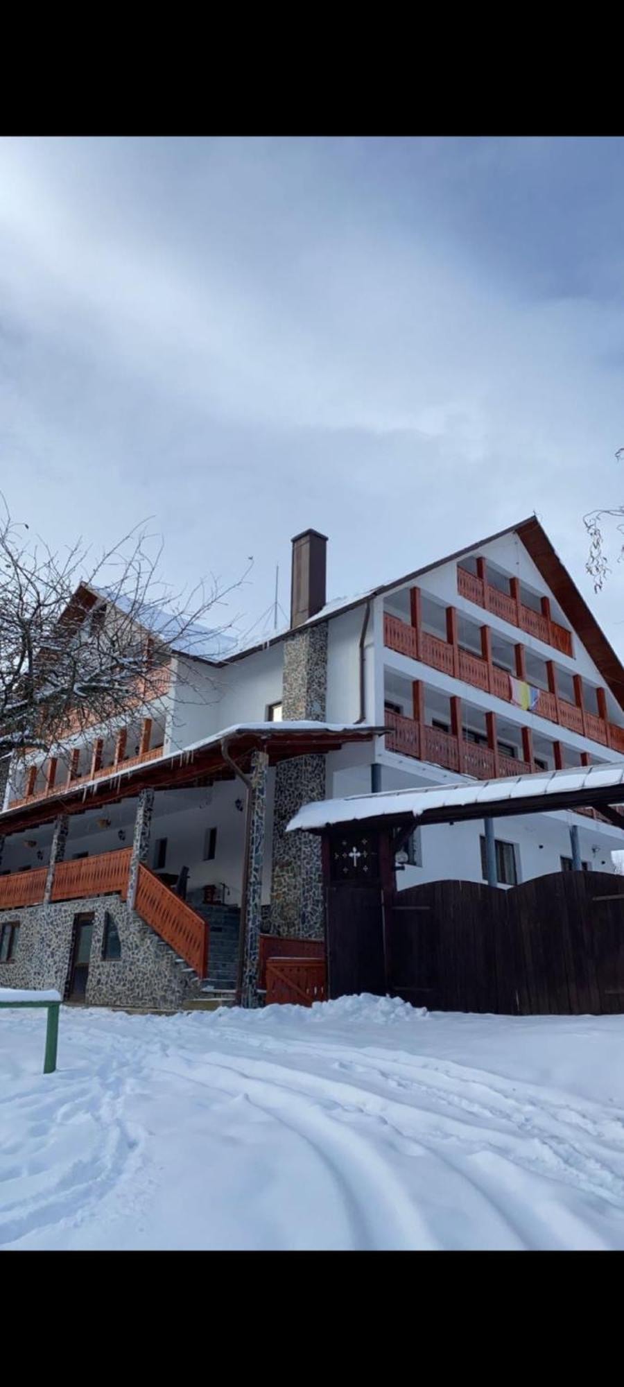 Casa De Vacanta Perla Colibitei Colibiţa Exterior foto